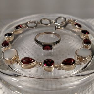 ❣️SOLD❣️ aCleoni Bracelet!